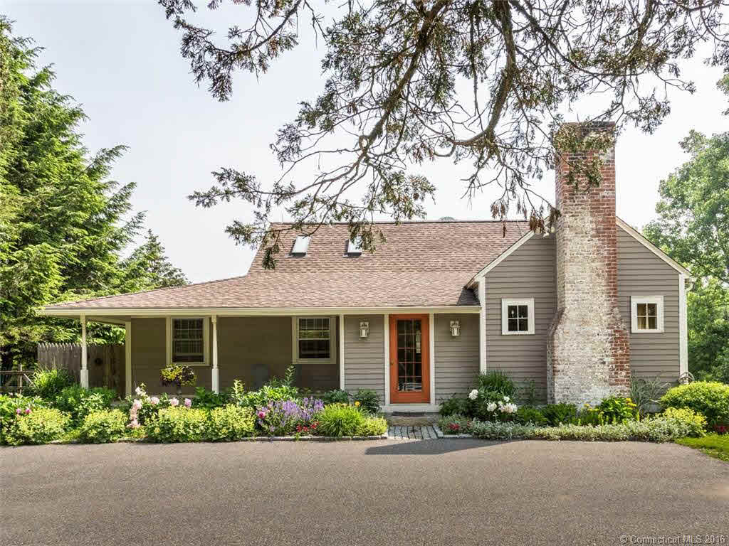 Building photograph for 142 WELLS HILL ROAD